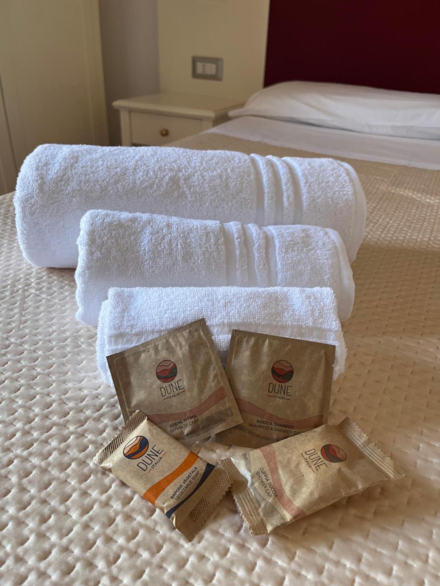 Tc Hotel Lido dei Pini Εξωτερικό φωτογραφία